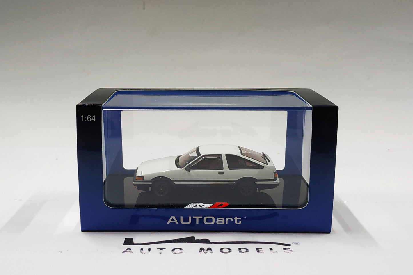 1/64 Auto Art Toyota Sprinter Trueno (AE86) Initial D