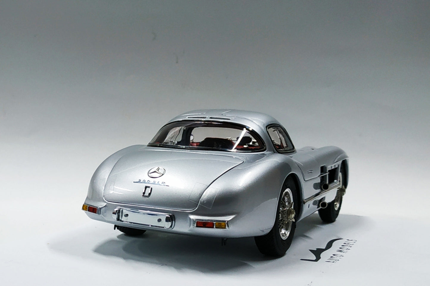 1/18 CMC Mercedes Benz 300 SLR The Uhlenhaut Gullwing Coupe 1955