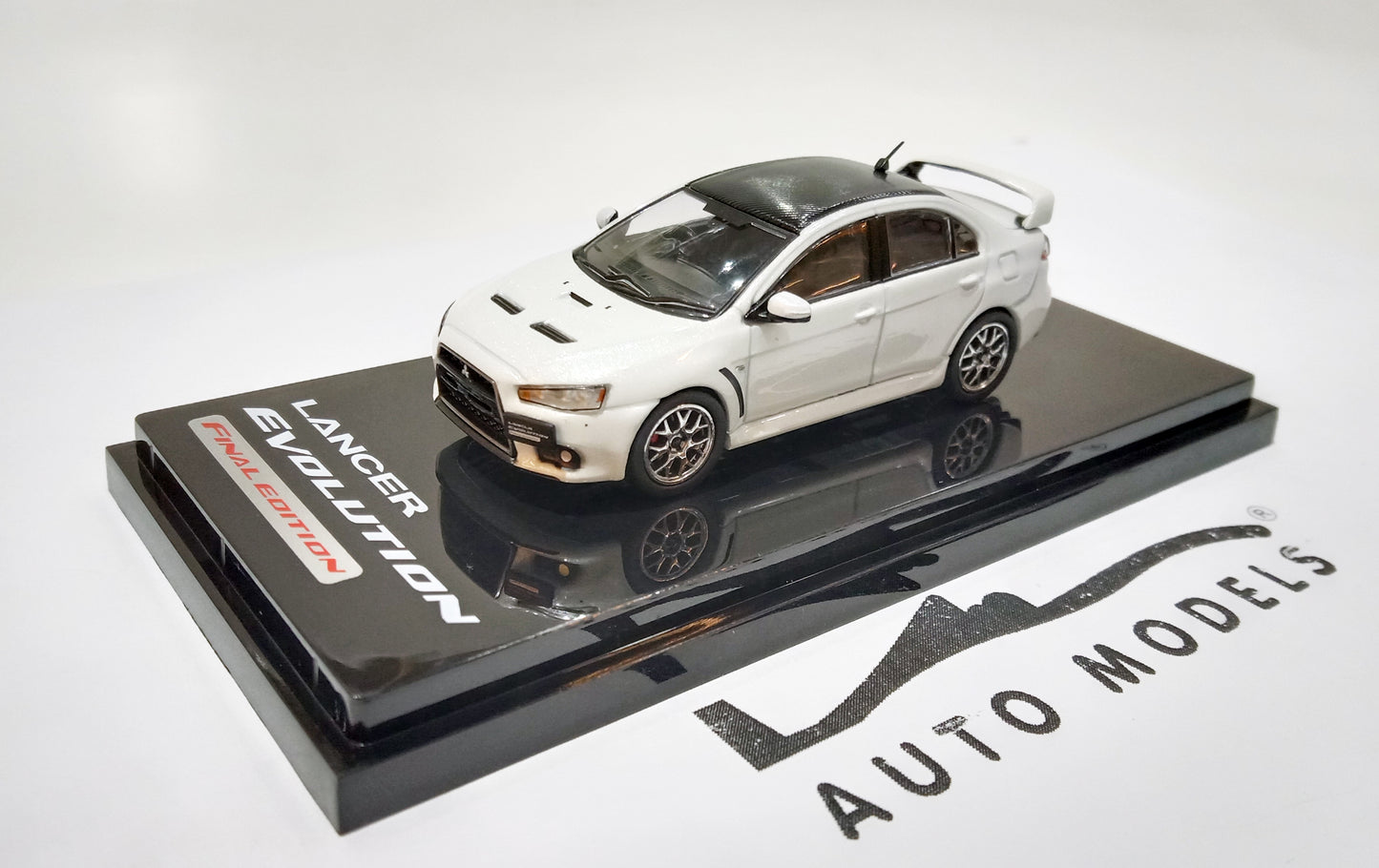 Hobby Japan Mitsubishi Lancer Evolution 10 Final Edition Pearl White