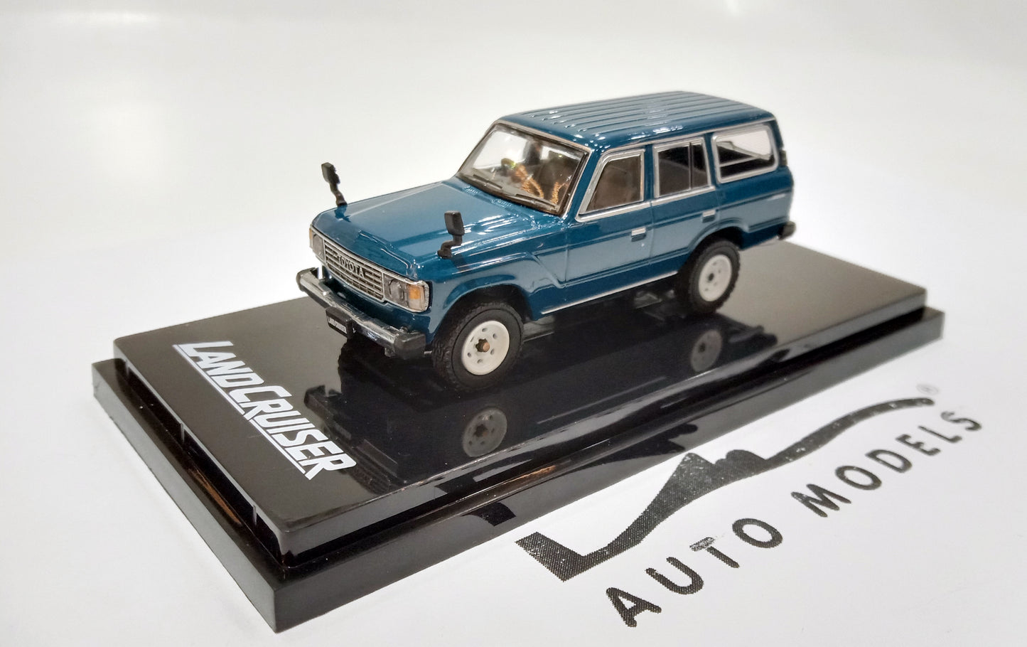 Hobby Japan Toyota Landcruiser 60 GX 1981 Blue