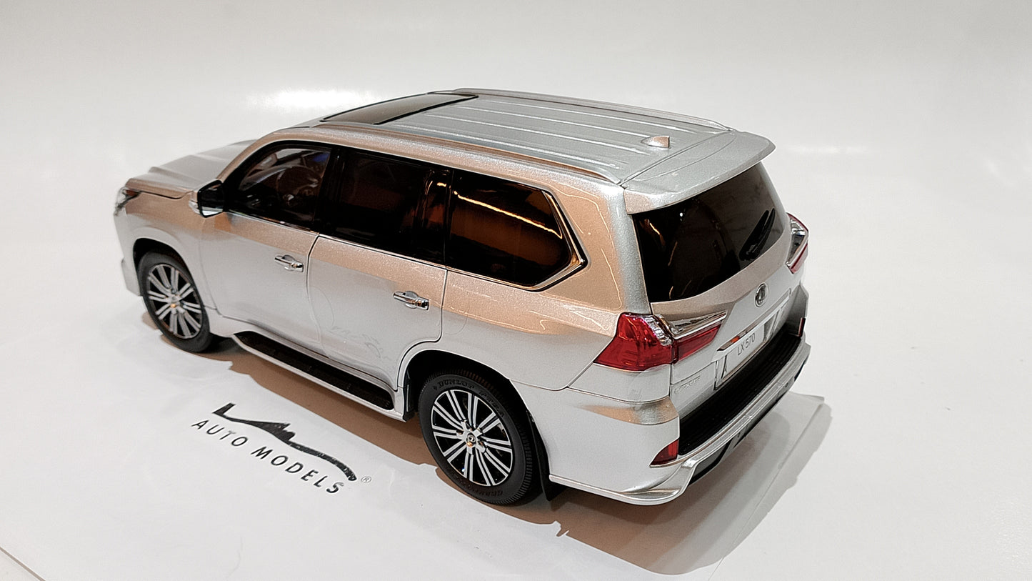 LCD Models Lexus LX570 Silver