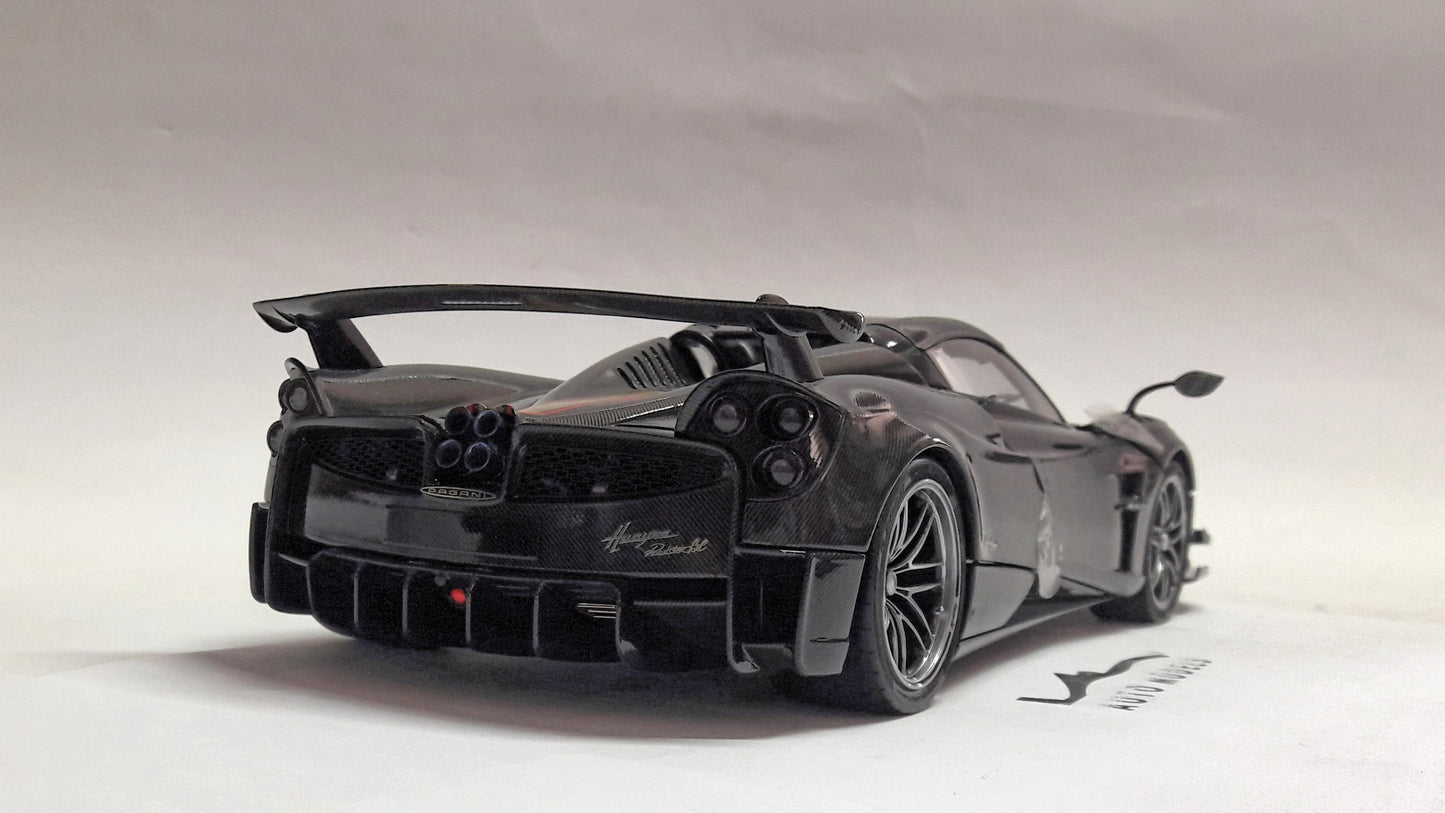 LCD Pagani Huayra Roadster BC- Carbon Black