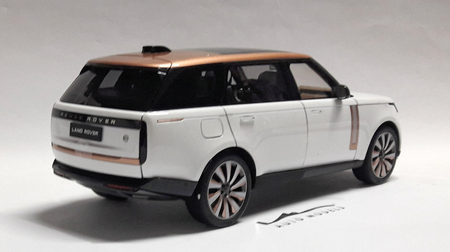 LCD Land Rover Range Rover SV Serenity 2022 White