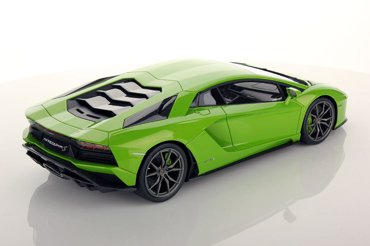 MR Collection Lamborghini Aventador S 2016 Verde Mantis