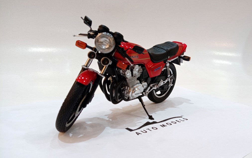 Autoart Honda CB750F Baribari Legend Red