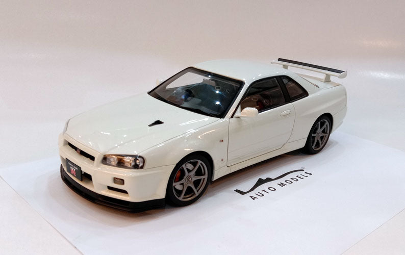 Autoart Nissan Skyline GT-R (R34) V-Spec II White Pearl