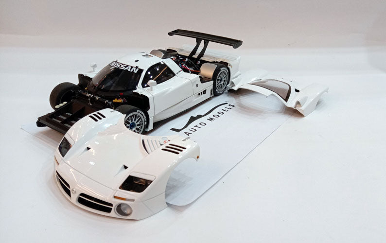Autoart Nissan R390 GT1 LeMans 1998 White