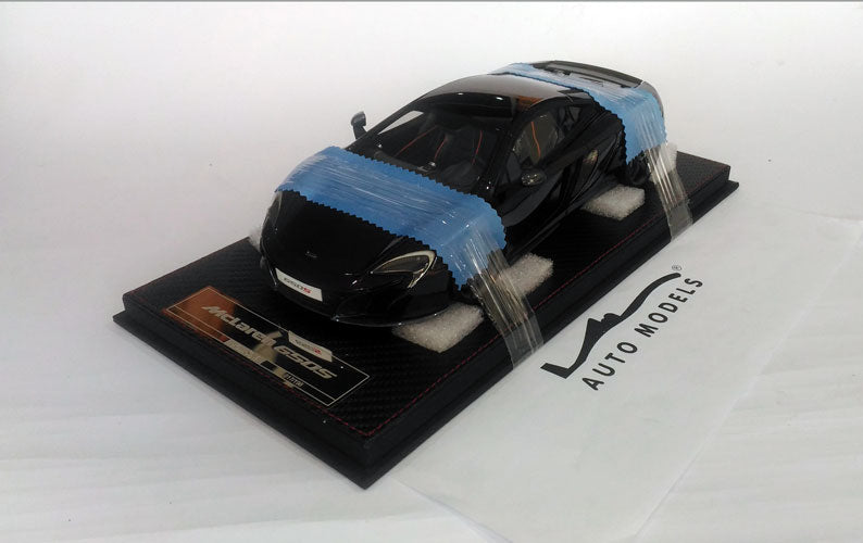 Avantstyle McLaren 650S Coupe Fire Black