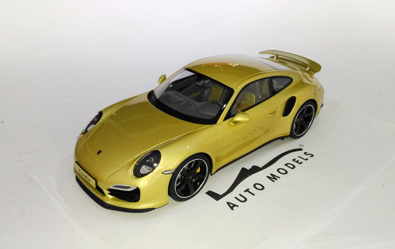 GT Spirit Porsche 911 Turbo Exclusive Gold