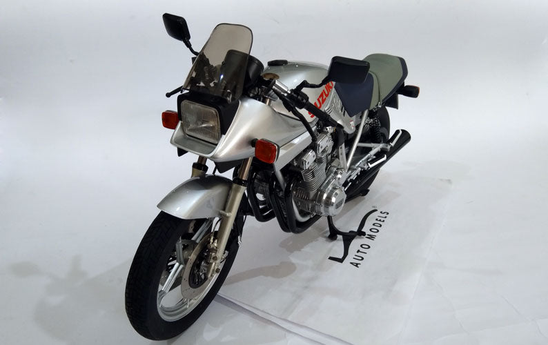 HPI Model Suzuki GSX1100SL Katana Silver