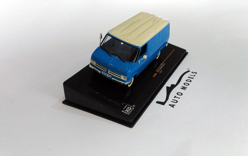 IXO Models Opel Bedford Blitz 1975 Blue