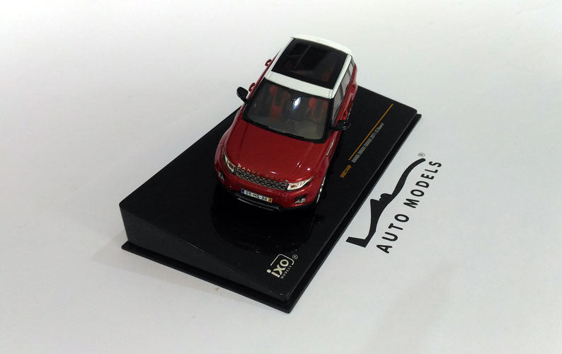 IXO Models Range Rover Evoque 2011 (5dr) Red White