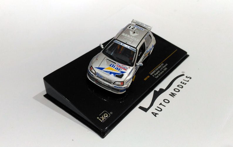 IXO Models Renault Clio MAXI #21 J.P. Chiaroni Tour DE Corse 1955