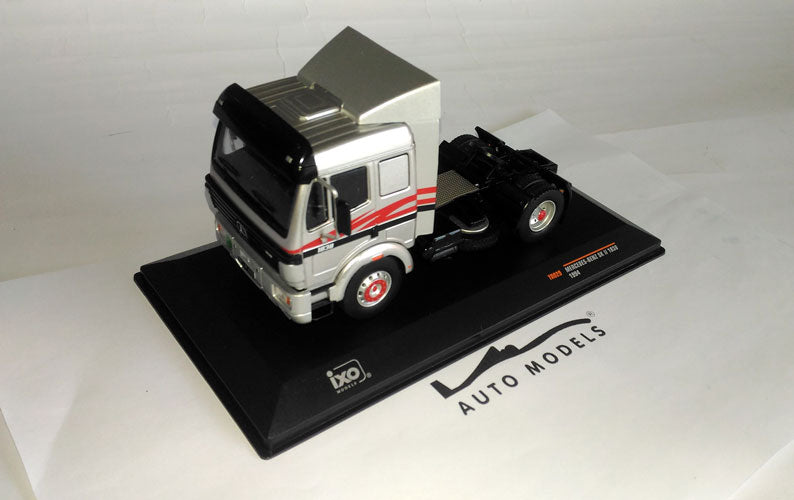 IXO Models merc-Benz SK-II 1838 Silver