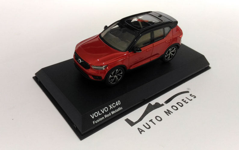 Kyosho Volvo XC40 Red Metallic