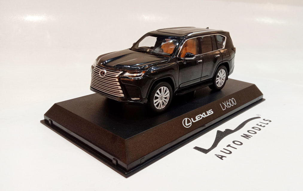 Kyosho Lexus LX600 Executive Graphite Black