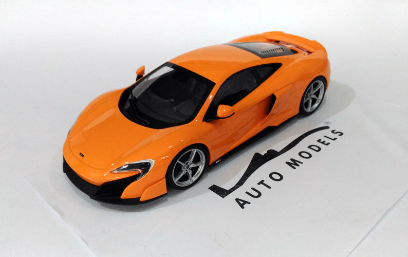 Kyosho Mclaren 675LT Orange
