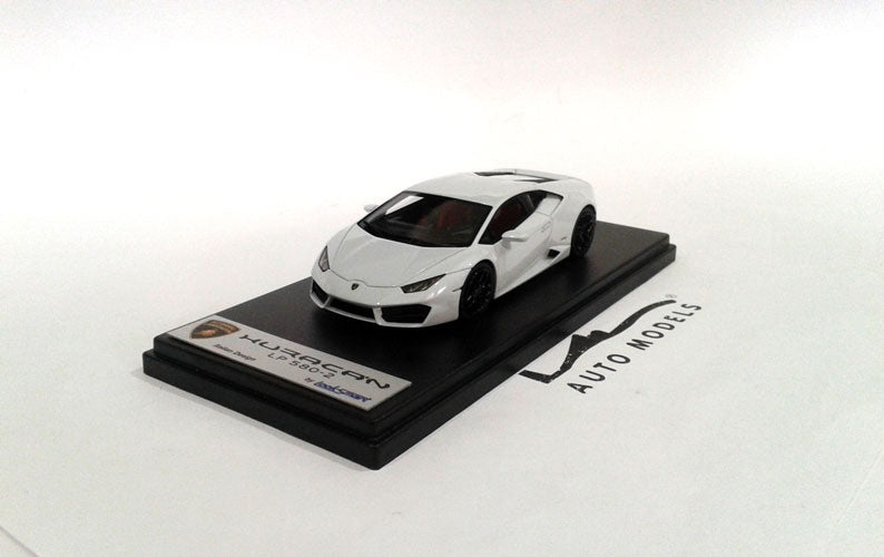 Looksmart Lamborghini Huracan LP580-2 Bianco Icarus