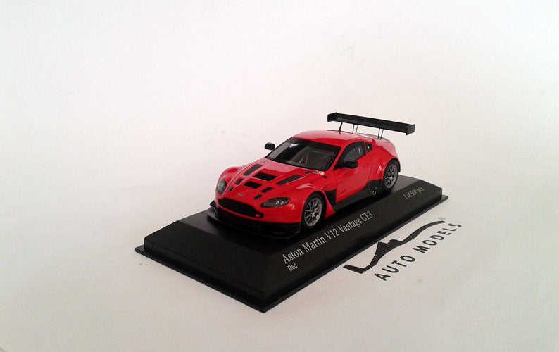 Minichamps Aston Martin Vantage V12 Street 2012 Red