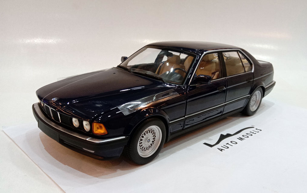 MInichamps BMW 730i (E32) 1986 Dark Blue