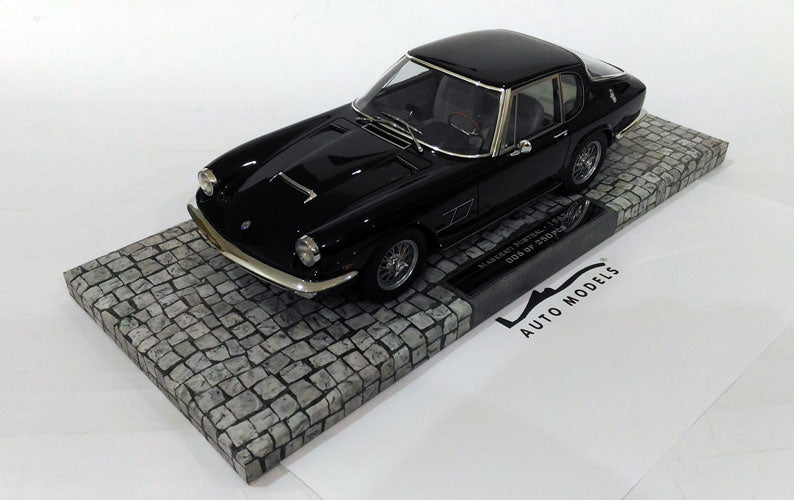 Minichamps Maserati Mistral Coupe 1963 Black
