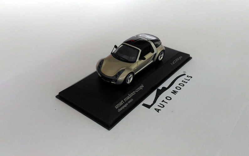 Minichamps Smart Roadster Coupe 2003 Grey Metallic