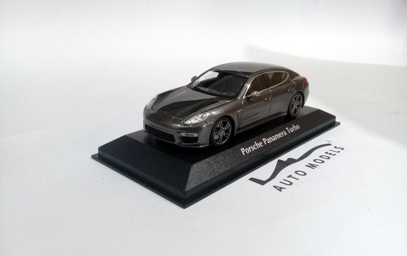 Minichamps Porsche Panamera Turbo S 2013 Grey