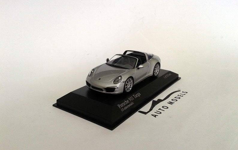 Minichamps Porsche 911 Targa 2013 Silver