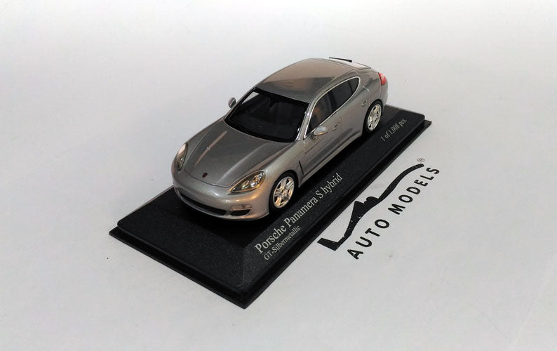 Minichamps Porsche Panamera S Hybrid 2011 Silver