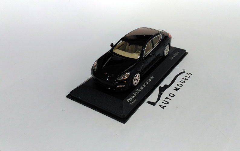 Minichamps Porsche Panamera Turbo 2011 Black