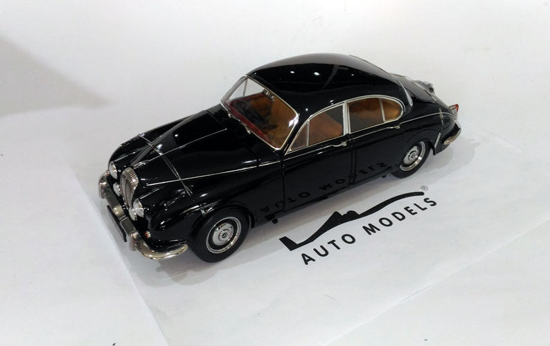 Paragon Daimler 250 V8 1967 Black (RHD) Limited