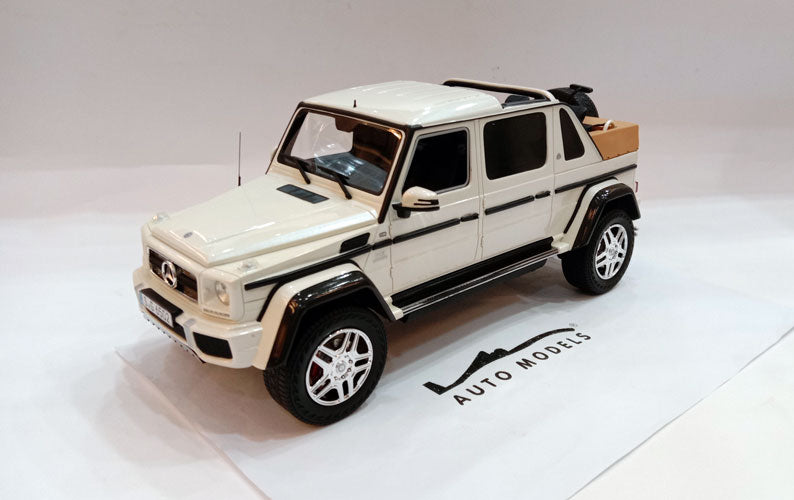 Schuco Mercedes Benz G-Class G650 V12 Landaulet Open Maybach 2017 White