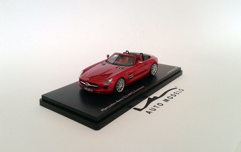 Schuco Mercedes Benz SLS AMG A197 Red