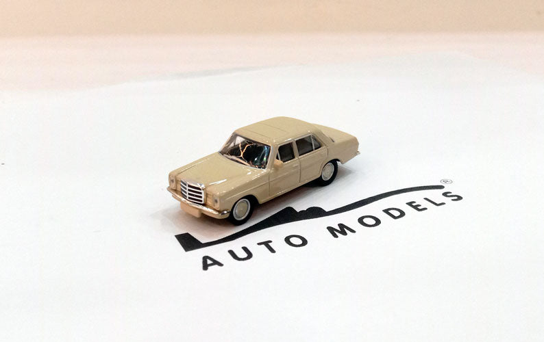 Schuco Mercedes Benz 200/8 Beige