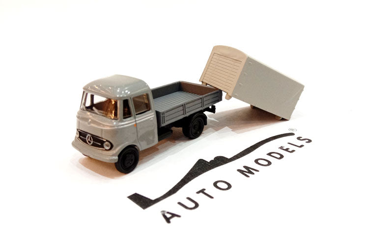 Schuco Mercedes Benz L319 Pick-Up Telonato 1961 Grey
