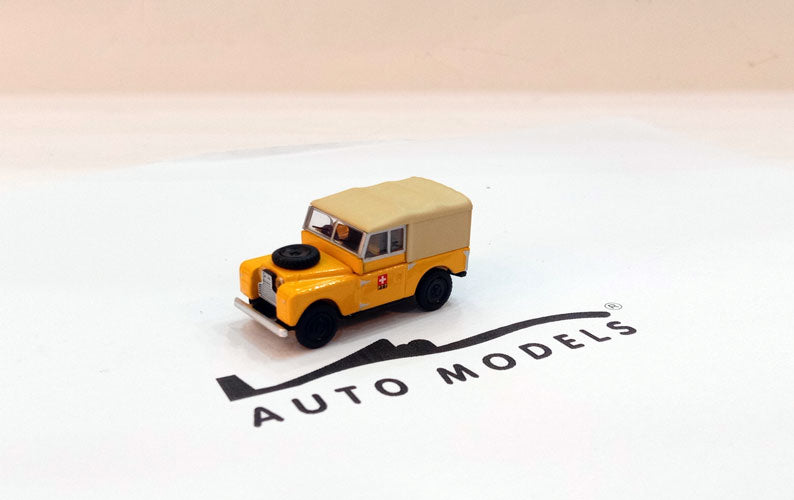 Schuco Land Rover 88 I Series Pick Up Closed PTT Yellow