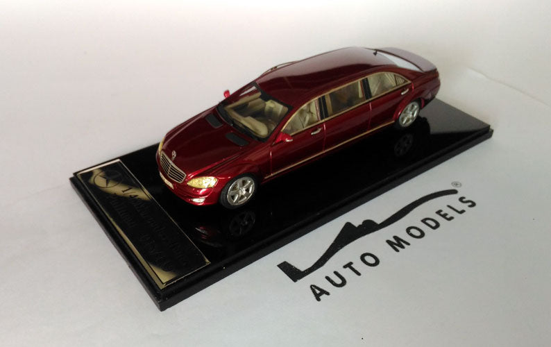 Mercedes Benz Pulman Red