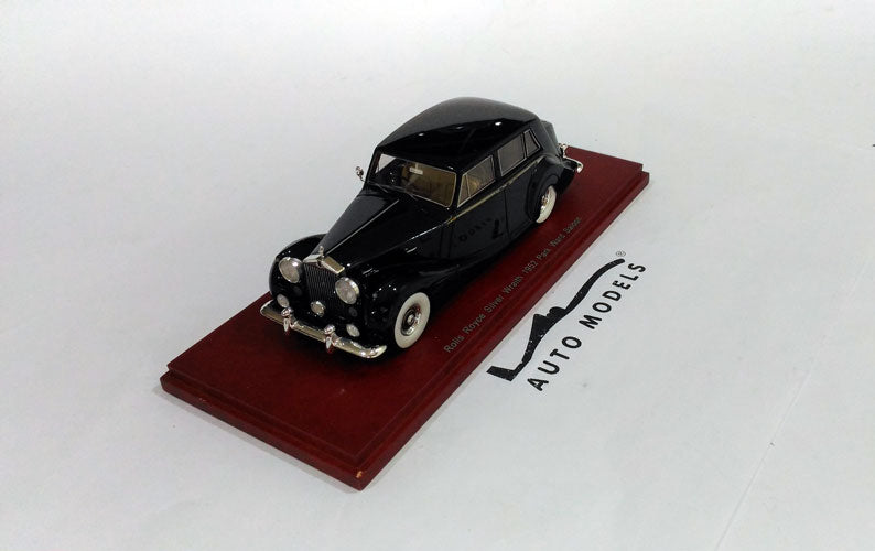 TrueScale Model Rolls Royce Silver Wraith Park Ward Saloon 1952