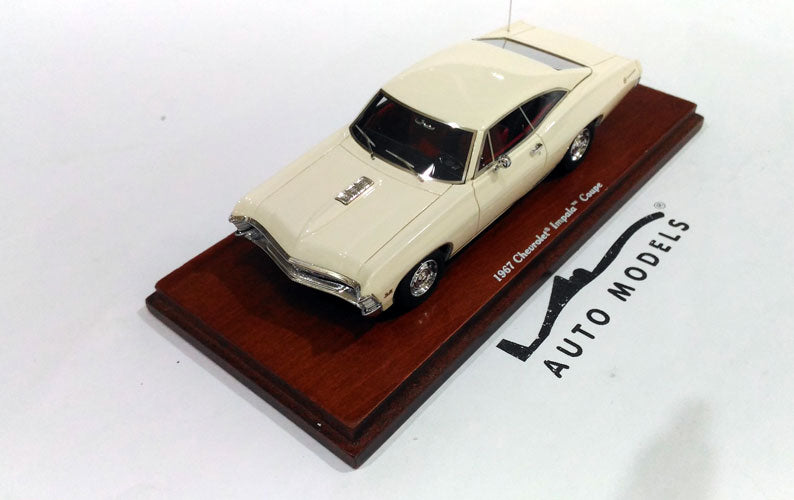 True Scale Model Chevrolet Impala 2-Door Coupe 1967 Ermine White