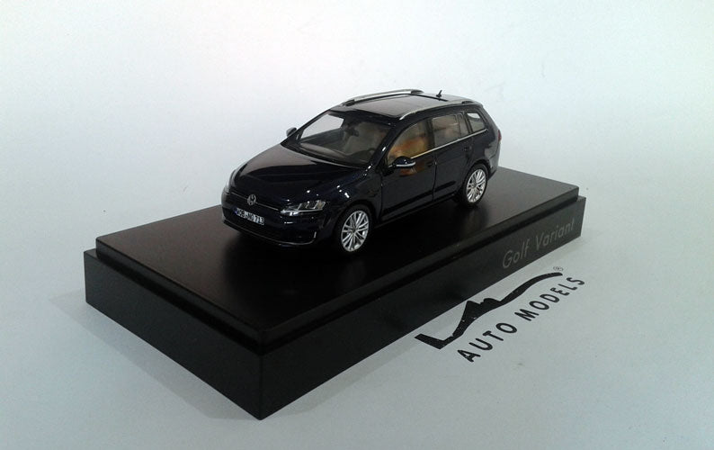 Volkswagen Golf 7 Variant Blue