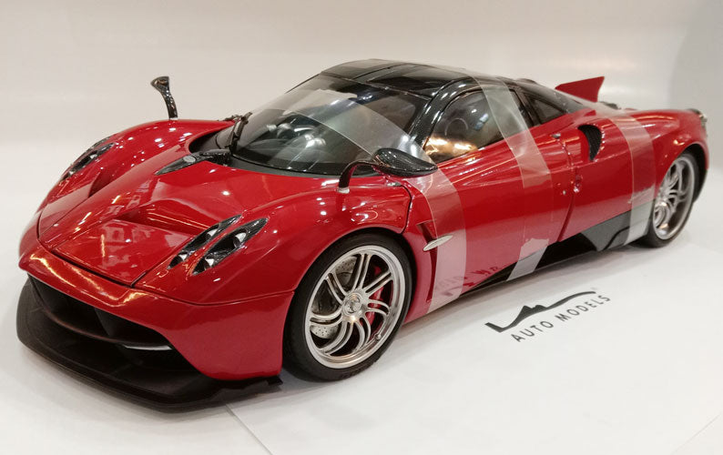 Kengfai Pagani Huayra Pearl Red