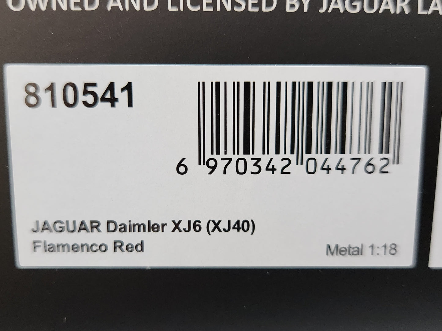 1/18 Almost Real Jaguar Daimler XJ6 (XJ40) Flamenco Red