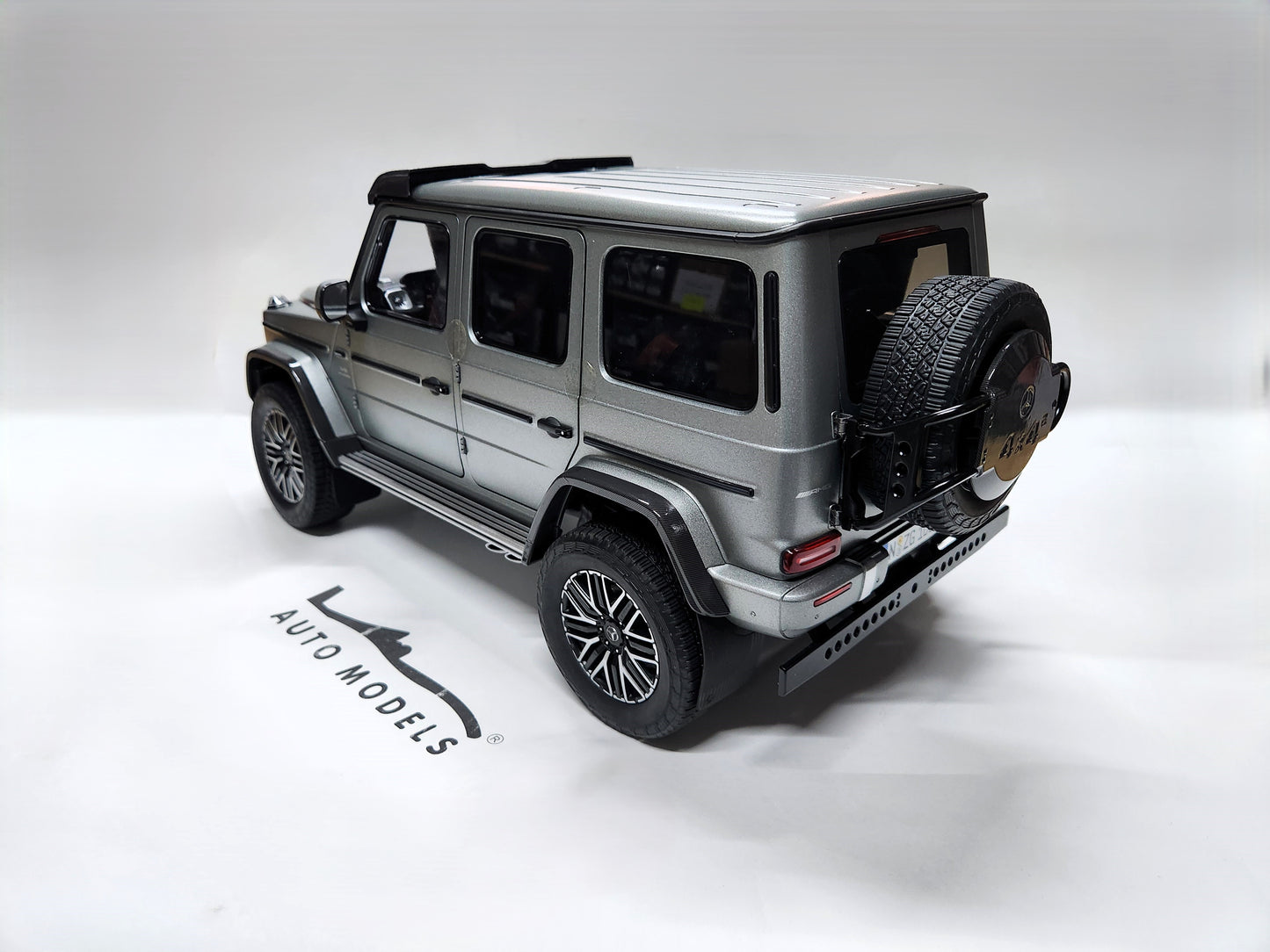 NZG Mercedes Benz G-Class 4×4 Platinum Silver