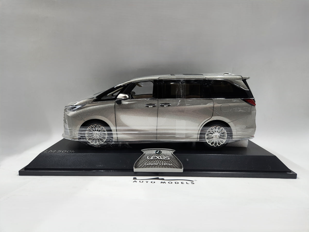 Lexus LM 500h Silver (Dealer Box)