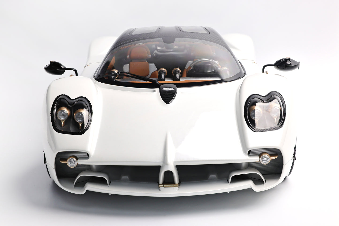 Pocher Pagani UTOPIA Coupe Bianco Perla