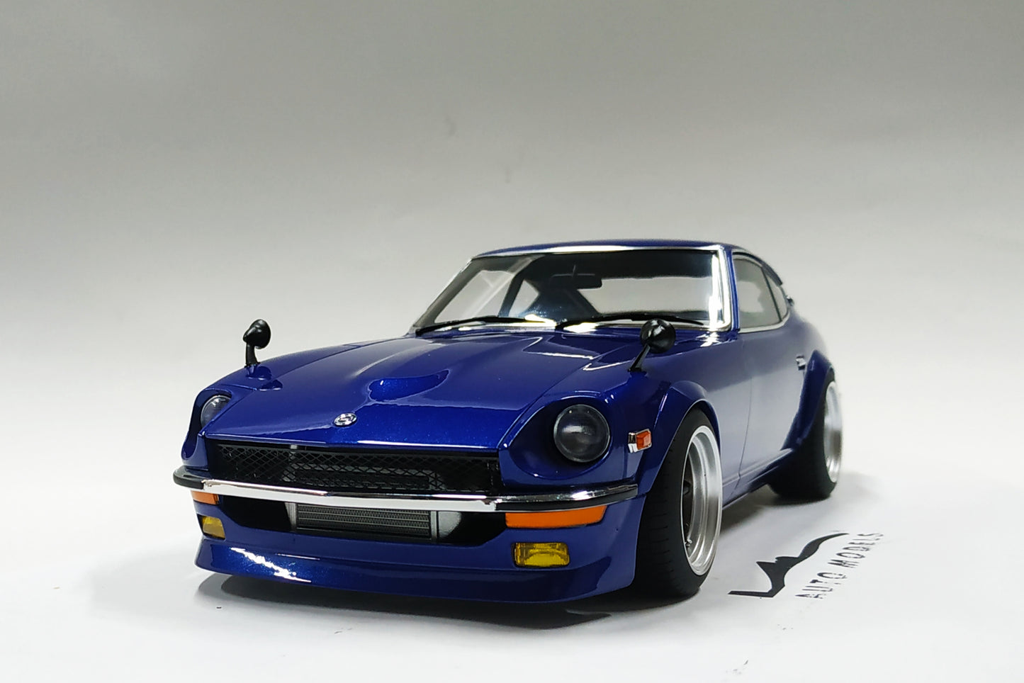 1/18 Auto Art Nissan Fairlady Z Wangan Midnight Akuma No. Z Comic #1 Version
