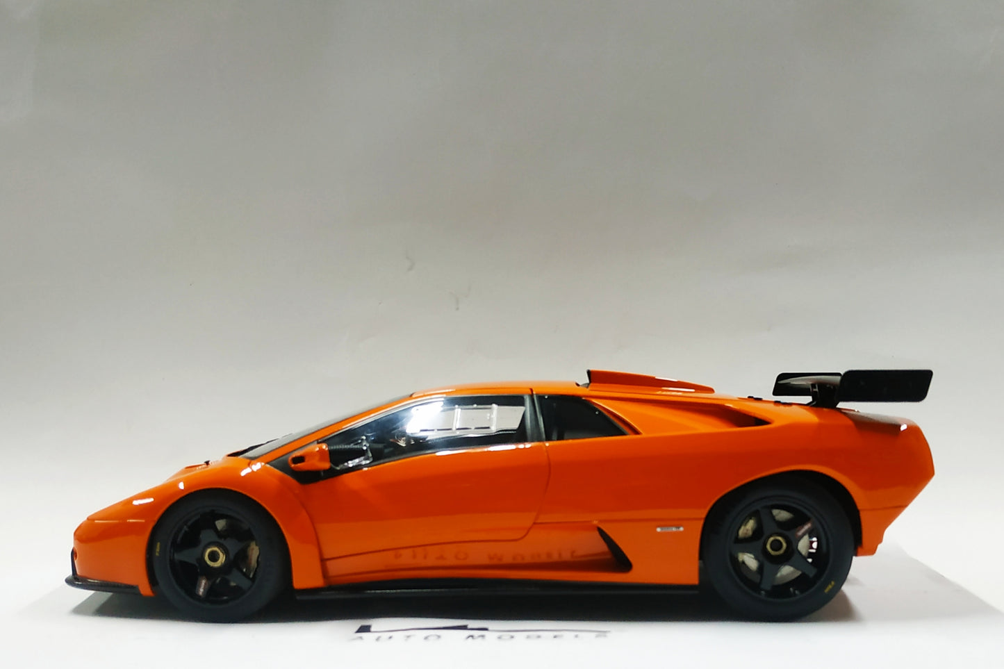 1/18 Auto Art Lamborghini Diablo GT-R Arancio Ishtar