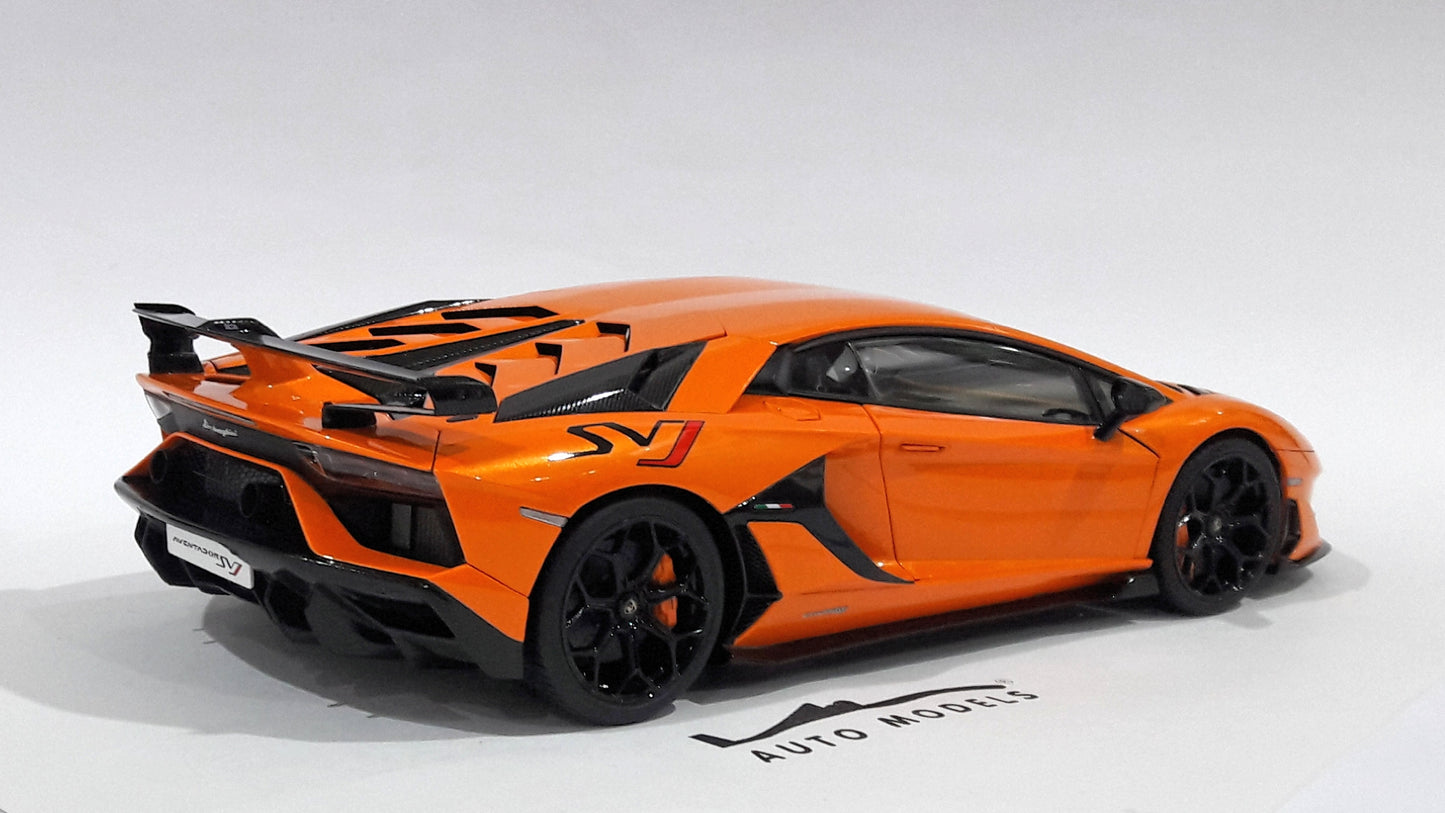 AutoArt Lamborghini Aventador SVJ Arancio Atlas - Pearl Orange