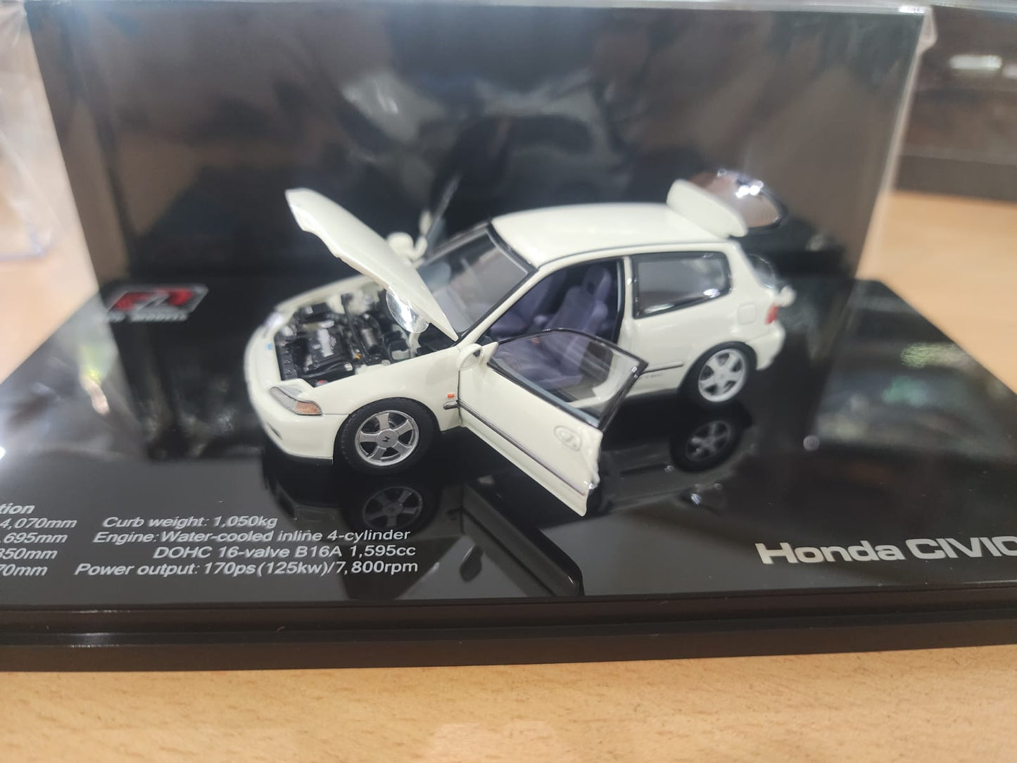 LCD Models Honda Civic SIRII EG6 White