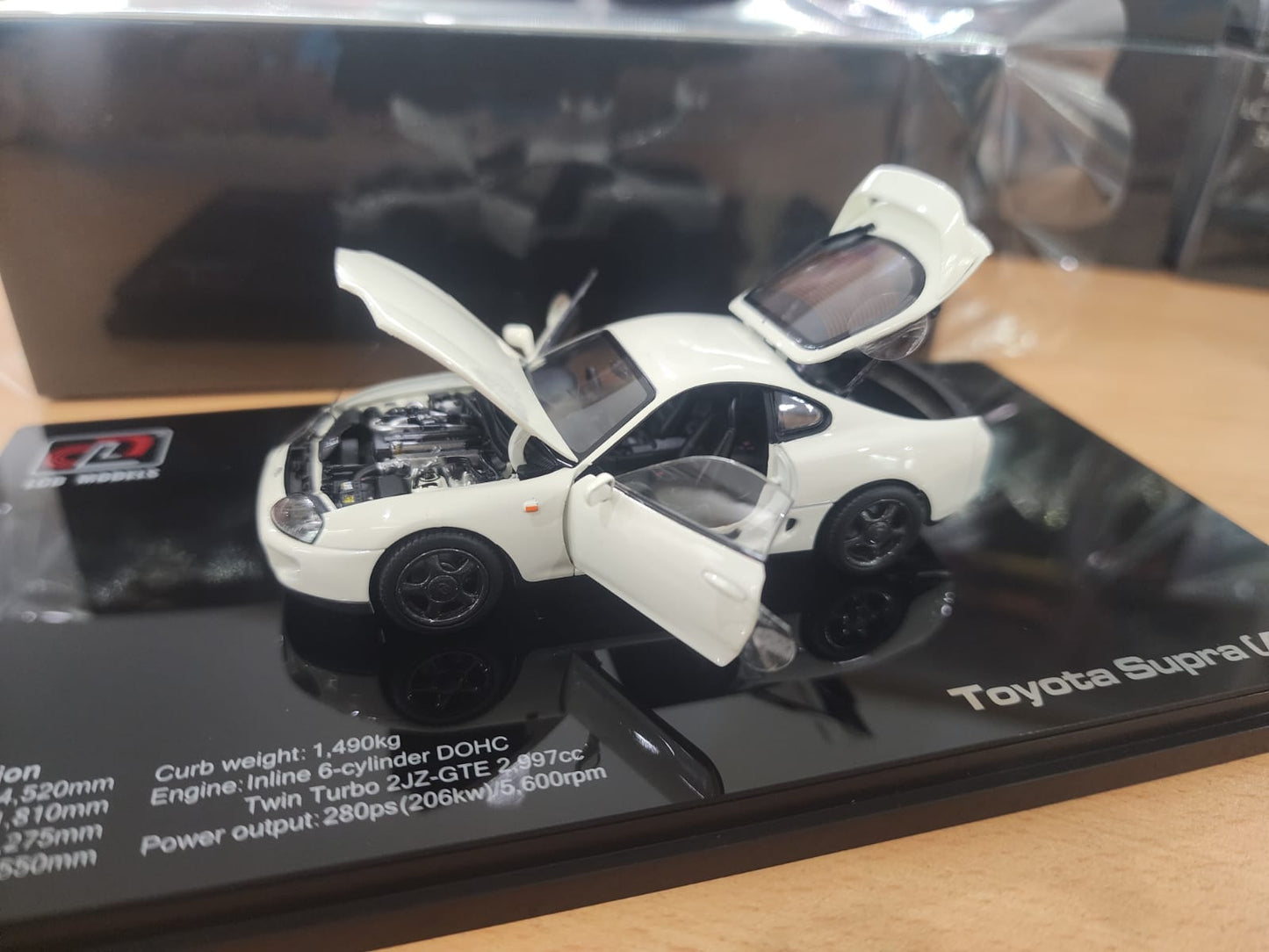 LCD Models Toyota Supra A80 White